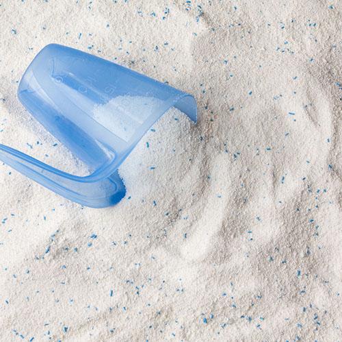 washing powder blue scoop